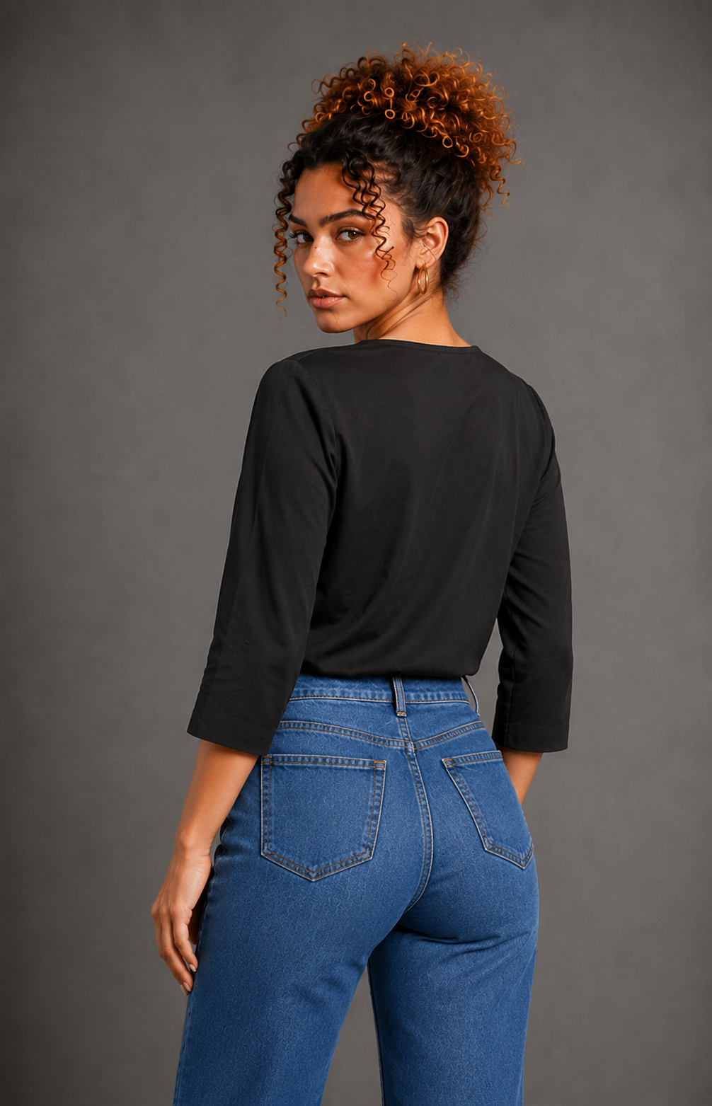 Kaly blouse on Lisa — back view